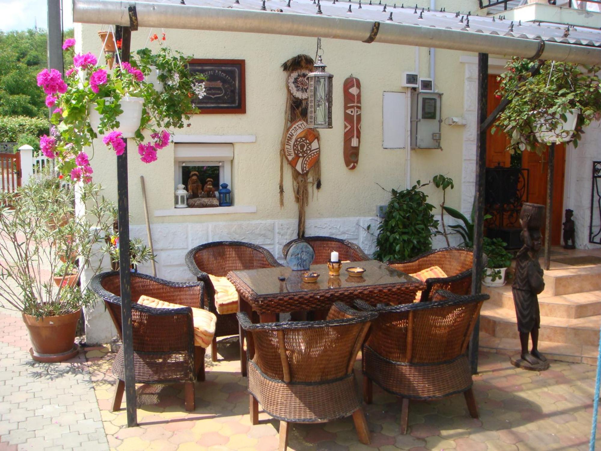Holiday Vendeghaz Es Szabadidokert Jardanhaza Bagian luar foto